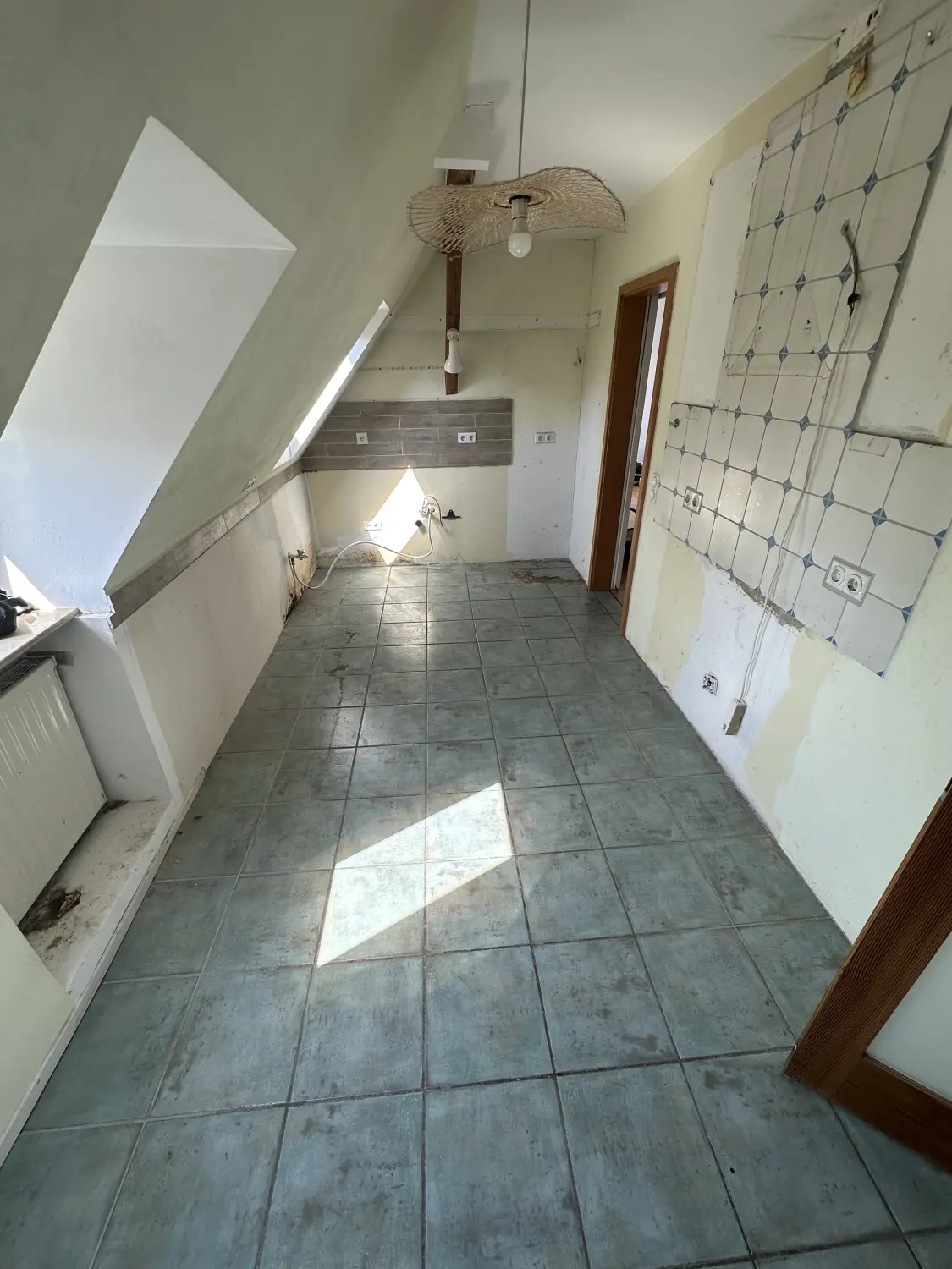 Asbestsanierung Ratingen, Facility Services Ratingen, Sanierung, Reinigung, Handwerk, Immobilien